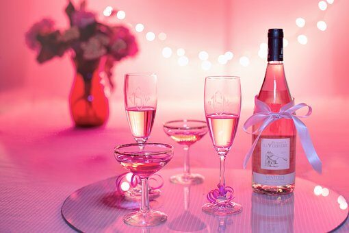 pink-wine-1964457__340-6367465